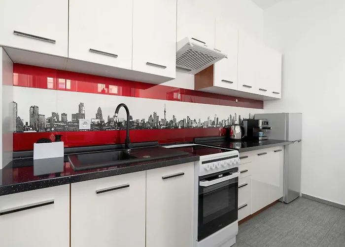 Modern Near Mtp By Renters Apartment *