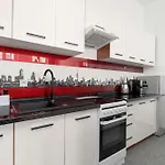 Modern Near Mtp By Renters Apartment *